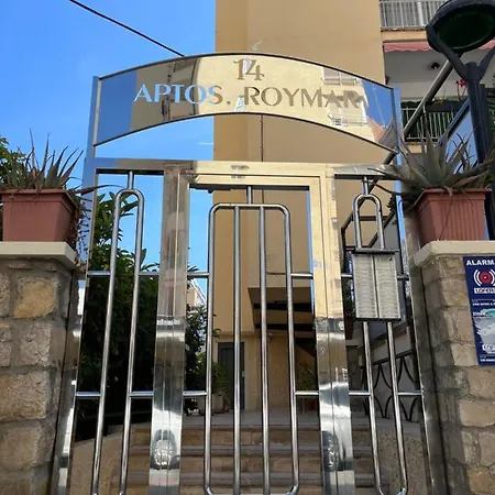 Roymar 14 Playa * ベニドルム